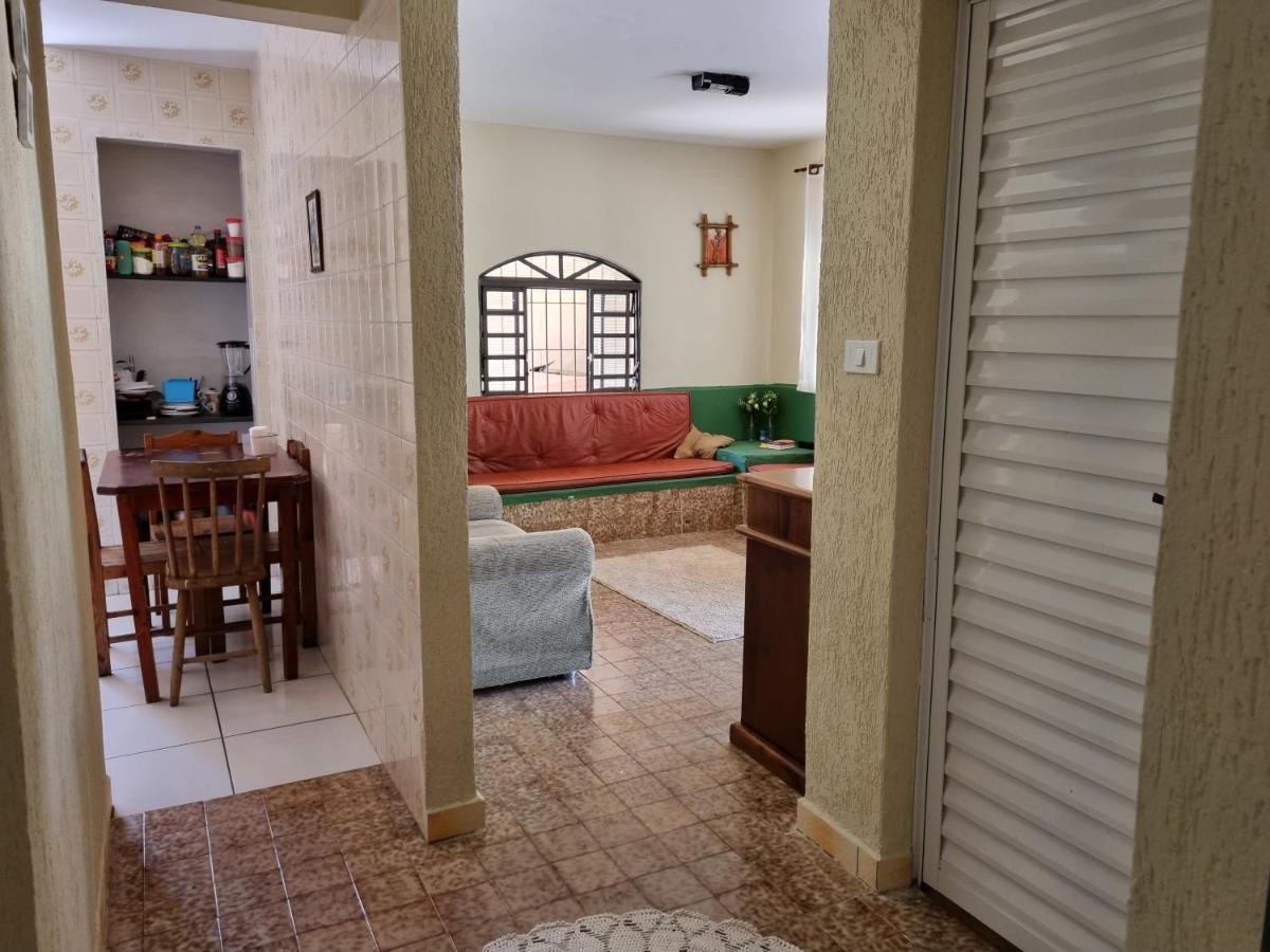 Confortavel Casa Com Piscina E Churrasqueira A 100M Da Praia Caraguatatuba Extérieur photo