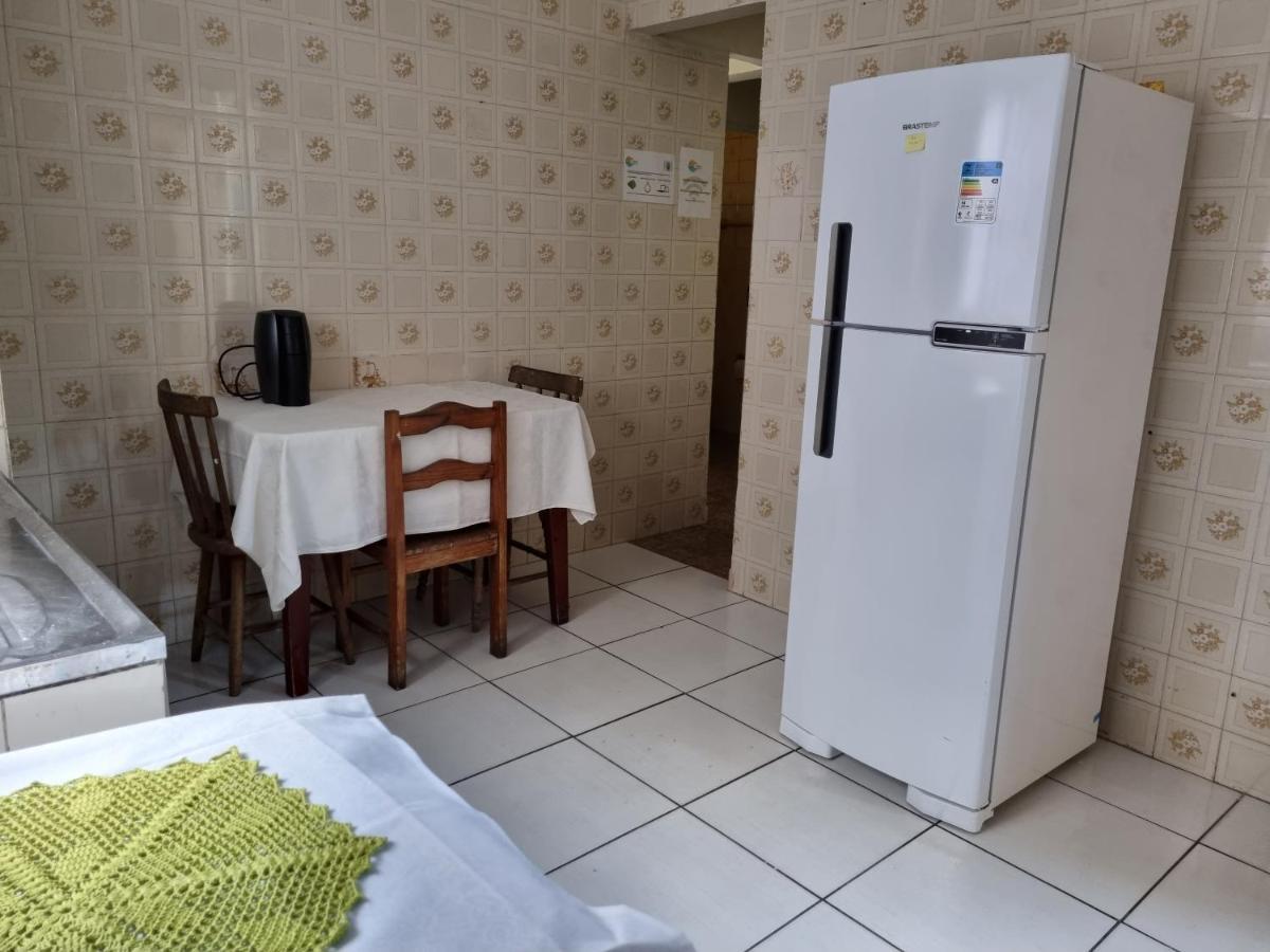 Confortavel Casa Com Piscina E Churrasqueira A 100M Da Praia Caraguatatuba Extérieur photo
